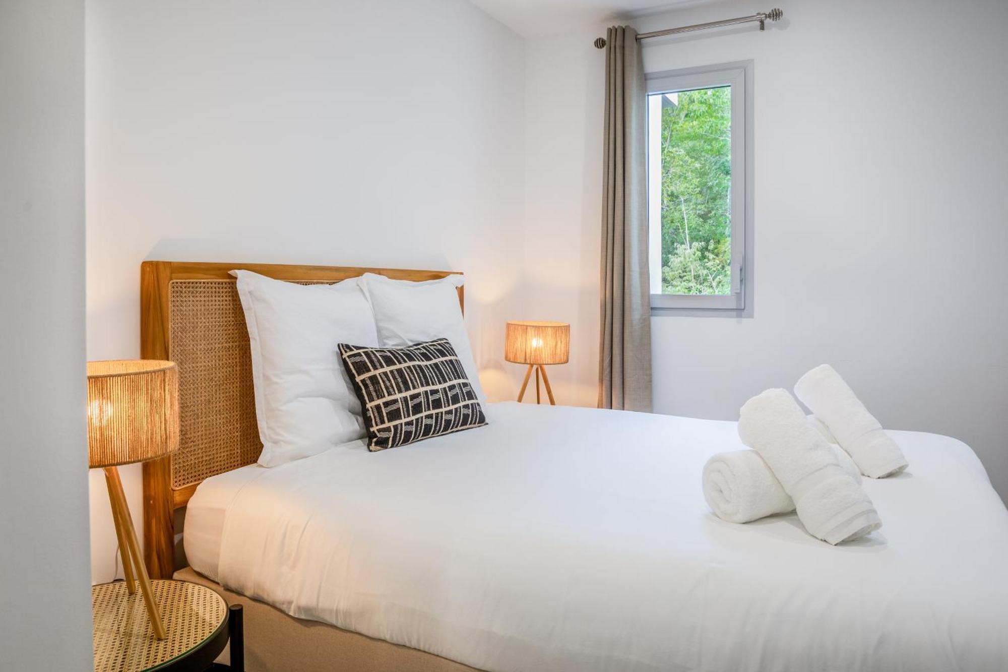 Le Domaine De L'Anse Mitan Aparthotel Les Trois-Ilets Bagian luar foto